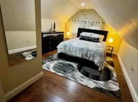 Private Cozy Apartment - Only 5 min Away from Newark Airport and 30 min to NYC