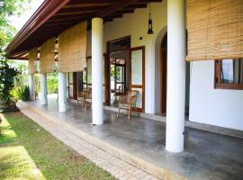 Breez Holiday Home – hotel w mieście Menikhinna