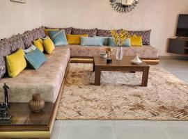 Luxury Condo in Downtown Hivernage Neighborhood, &iacute;b&uacute;&eth; &iacute; Marrakech