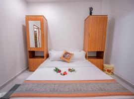 Koinad Hills villa, hotel v destinaci Pīrmed
