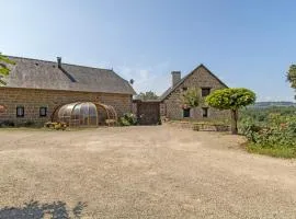 Maison charmante avec jardin à Saint-Aulaire, vue sur jardin