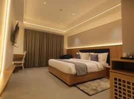 Sapphire Blue、ボーパールのホットタブ付きホテル