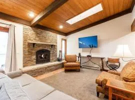 3-Bedroom Meadow Creek Townhom townhouse