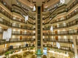 Radisson Blu Dhaka Water Garden