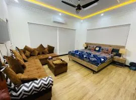 Motorway Majesty Lodges - Near Islamabad International Airport & Motorway