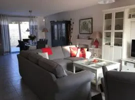 Bois joli - Maison classée 3 étoiles, à 2 pas de la plage