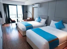 Golden Seagulls Hotel, hotel near Ninoy Aquino International Airport - MNL, Manila