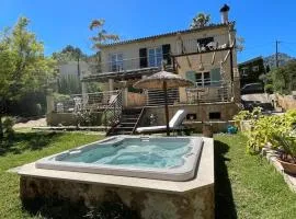 Villa in Nature with Yoga Room, Peace and Tranquility