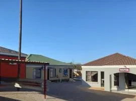 Kgakgamela Road Lodge