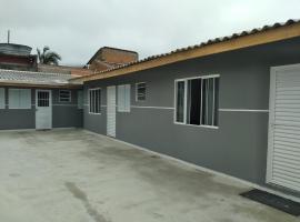 Kitnet em Caioba, khách sạn ở Matinhos