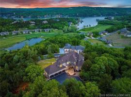 Old Kinderhook Castle, hotel v destinaci Roach