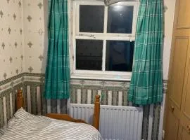 Single Room near City Centre