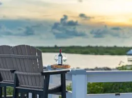 La Dolce Vida and The Pool Club at Mahogany Bay