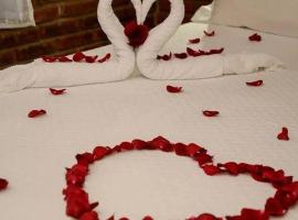 Chalé Romântico no Sana - Aconchego e Conforto, hotel in Sana