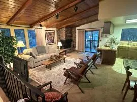 Large 1875 SF 2-bedroom 3 Bath 3-floor townhome