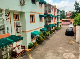 ApartaHotel Dona Reyna Alojamientos en Santo Domingo a 5 min de Aeropuerto Internacional Las Américas