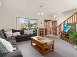 The Husky Nest by Experience Jervis Bay