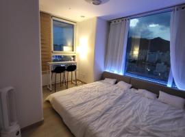 Perfect for you, easy to get from Line 1 and 4, hotel v destinaci Gunpo