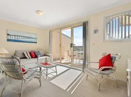Pier 8 by Experience Jervis Bay