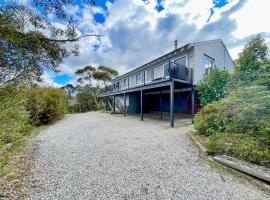 Treetops Retreat Katoomba, hotel in Katoomba