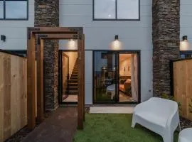 Luxury Central City Getaway
