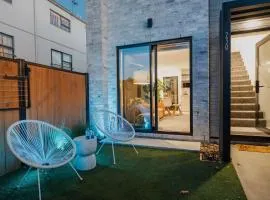 The Coolest Townhouse in Christchurch