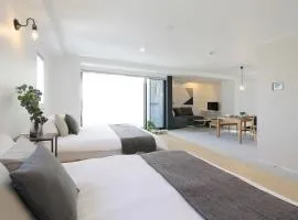 b hotel Heiwaodori 902 - Huge Apt in Famous Hiroshima dori for 6p