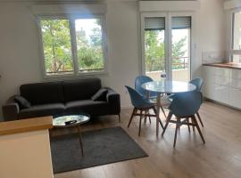 AG Immobilier 95, hotel in Bezons