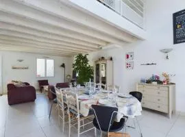Maison pour 8 avec jardin a 600m de la plage