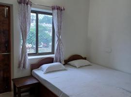 Dharmik guest house, guest house in Bodh Gaya