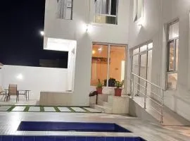 Al Ashkharah Nights Chalate