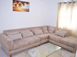 Roma Stays - Sunset 4BR Exquisite Apartment with Pool in Shanzu
