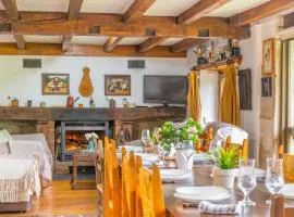 Casa rural Arotzenia, hogar rústico en pleno valle de la Ulzama
