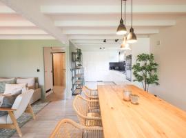 Home2Stay - 7T3, holiday home in Zonnebeke