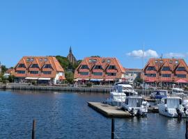 Ferienwohnung An de Waterkant Wiek、ヴィーク・アウフ・リューゲンのホテル