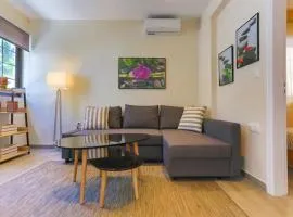 Modern near the sea-Sunset View Apartments