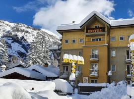 Hotel Bouton d'Or - Courmayeur, hotel in Courmayeur
