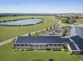Holiday Inn Huntingdon Racecourse by IHG