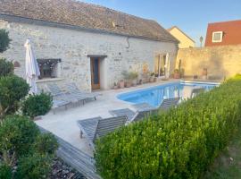Casa la Rosa & Spa, hotel com piscina em Courdimanche-sur-Essonnes