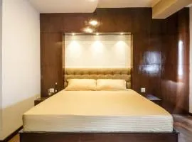 Quays Himalayan
