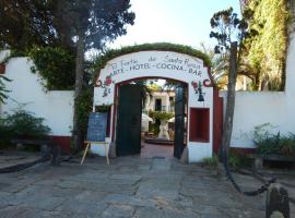 Fortin de Santa Rosa, hotel in Atlántida