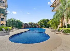 SR9 Luxury Condo Across the Street from Beach
