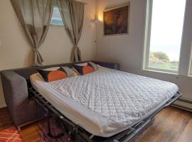 #StayinMyDistrict Cape Arago Studio Suite、クースベイのホテル