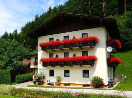 Haus Peter, hotel v mestu Latschach ober dem Faakersee