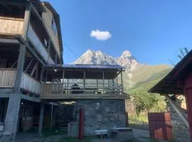Guesthouse Aprasidze