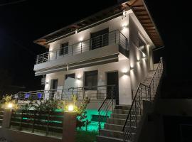 Diamond Light Apartments