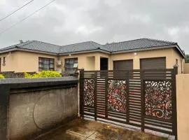 SammyGrace Holiday Home
