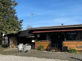 Le chalet de la prairie
