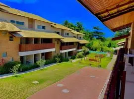 Imóvel Novo, 4 Quartos, Ar Condicionado em todos ambientes - Cond. Fechado - Guarajuba-BA