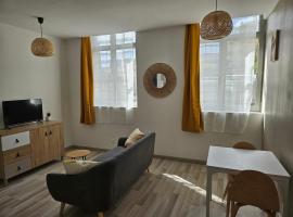 Chez Home, goedkoop hotel in Valenciennes